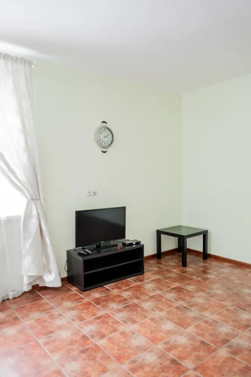 4-комнатный Дом