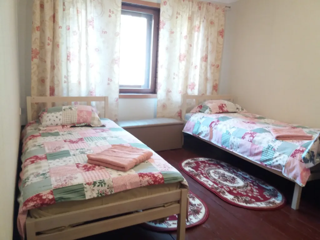 Воскресенское подворье апартамент в самом центре с видом на церковь