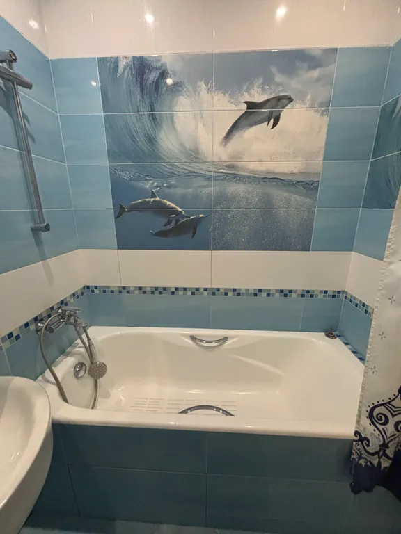 Шикарная двухкомнатная квартира с кузней- гостиной с видом на лес