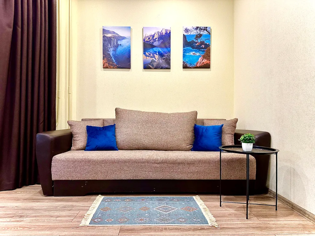 Просторные аппартаменты рядом с СШОР 9 и Академией МЧС