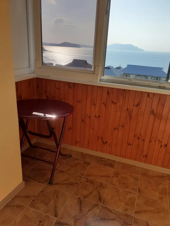 Уютная 2-комнатная квартира с панорамным видом на море