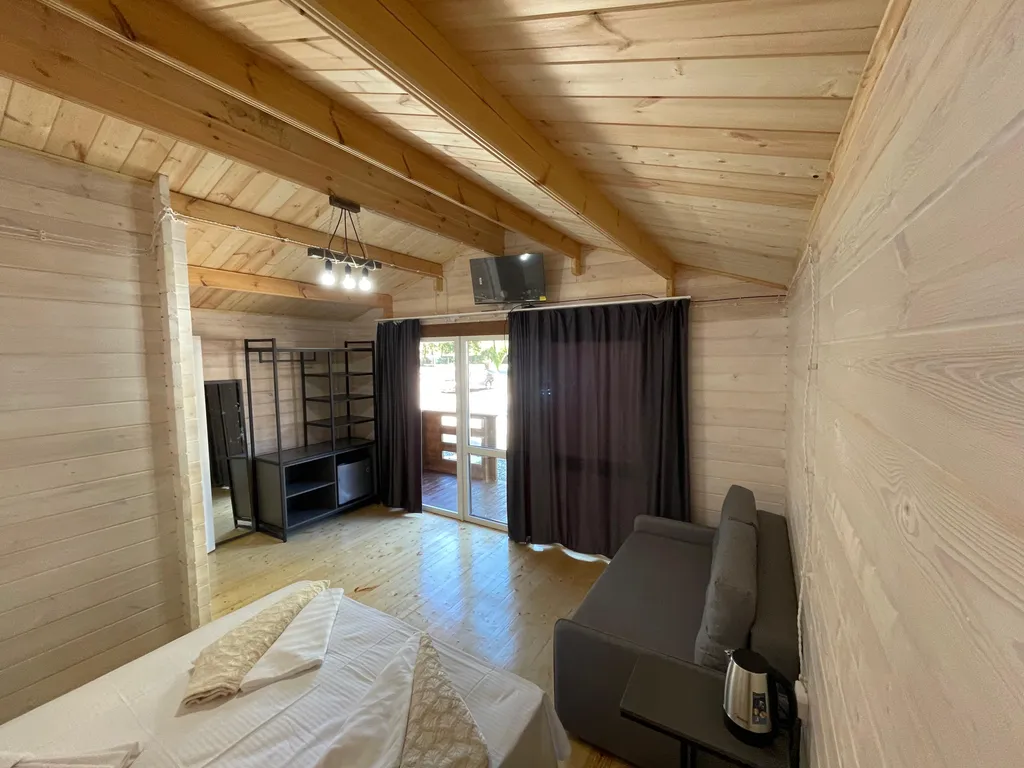 Квартира Уютный семейный домик для 4х — аренда посуточно в Птицефабрика