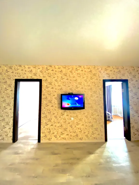 Первый дом от Волги на центральной Набережной