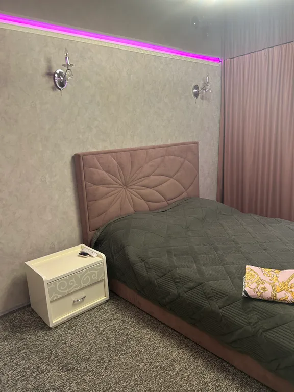 2-комнатная Квартира — аренда посуточно в Шадринск