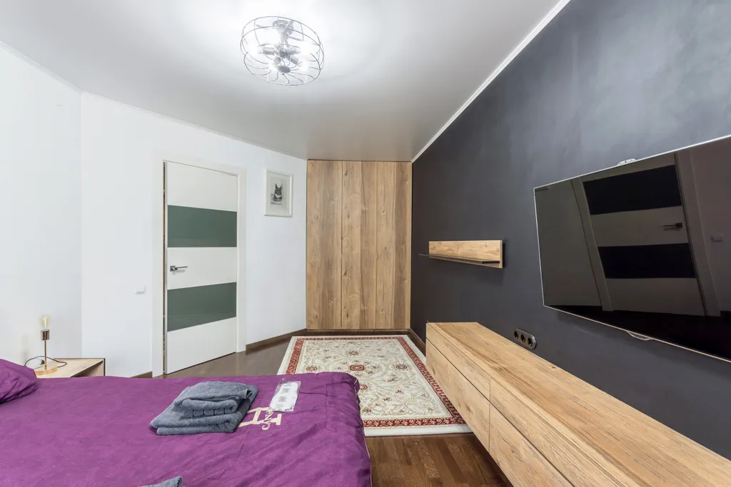 Яркая квартира недалеко от центра