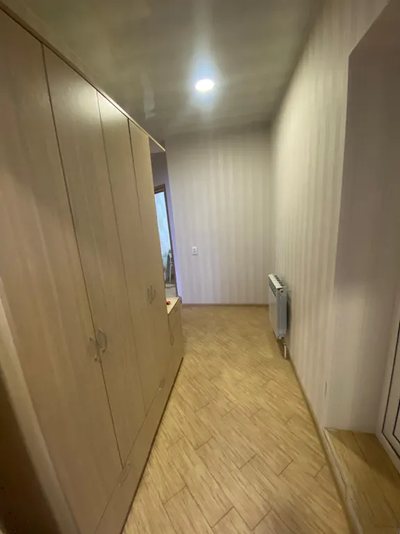 Большой двухэтажный дом