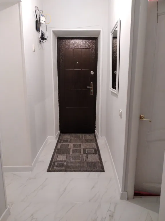 Уютная 2-комнатная (+лоджия) квартира в центре города