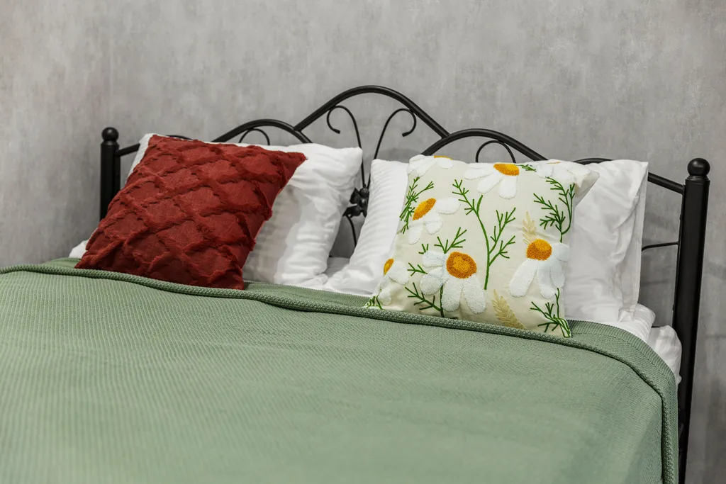 Большая красивая студия у моря в Агое – ваш уютный уголок