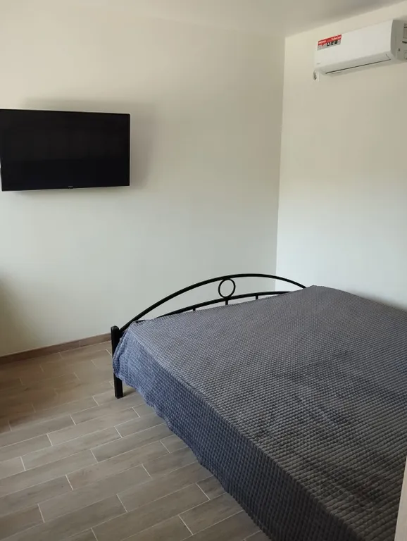 Коттедж Часть дома с отдельным входом и двором — Анапа