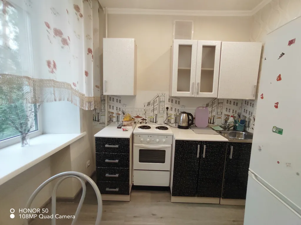 Уютная, чистая квартира в центре города, с горячей водой всегда! — аренда посуточно в Чита