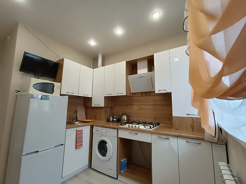 Квартира с новым ремонтом в центре города