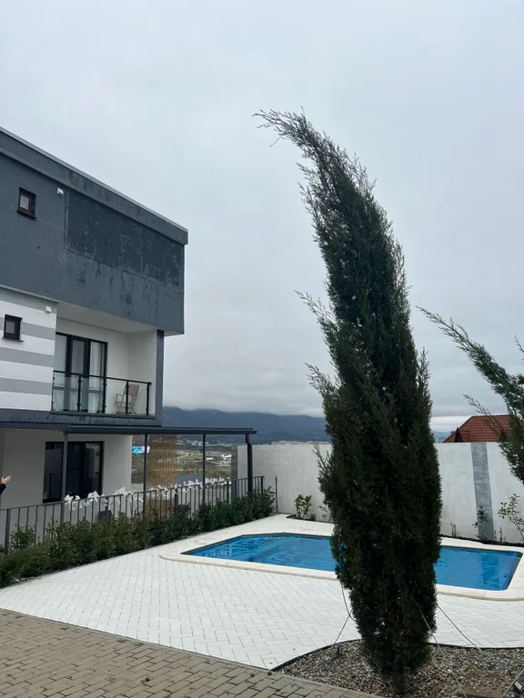 5-комнатный Дом