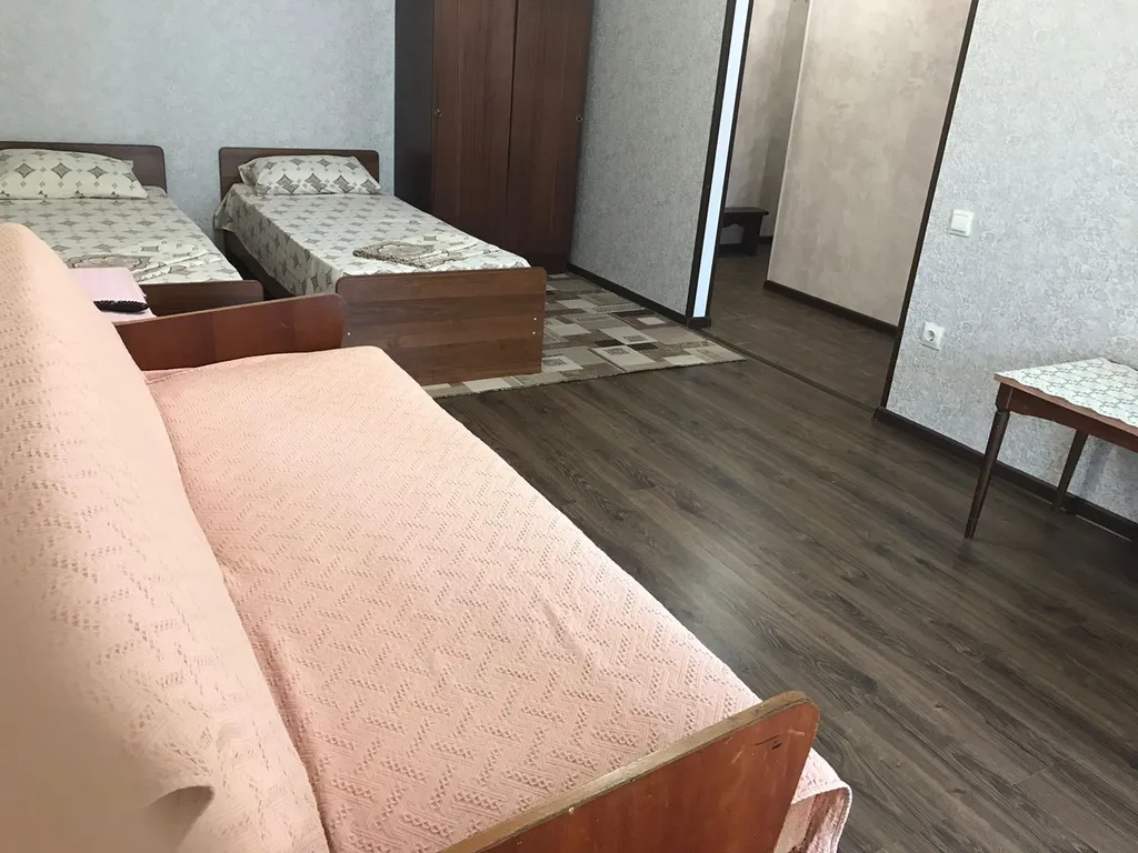 Квартира рядом с морем — аренда посуточно в Пицунда