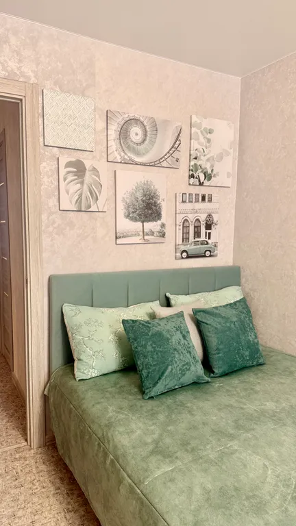 Мега вместительная трешка для дюжины гостей