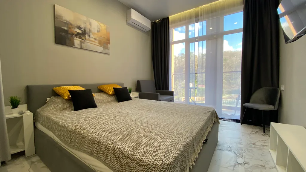 Квартира Просторная и Стильная Квартира в Жилом Комплексе «АллеяПарк» — Мамайский Перевал