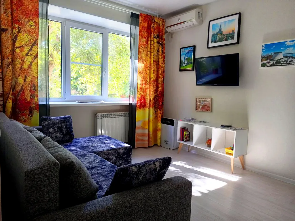 Квартира Квартира Однушка с Нарнией — Волгоград