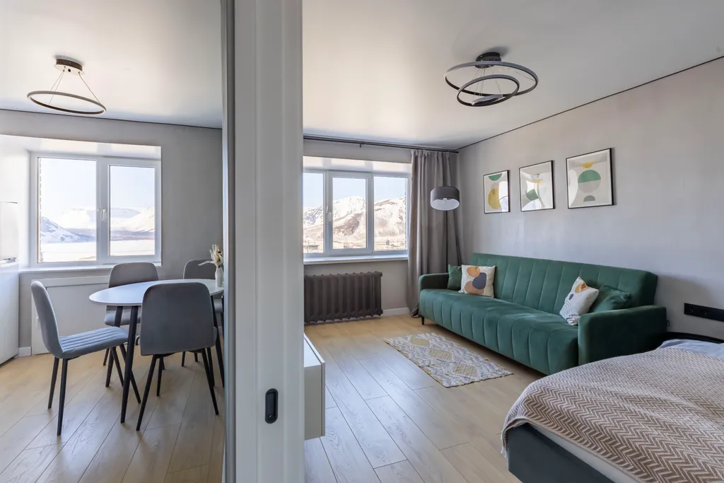 Уютная квартира с видом на горы и озеро