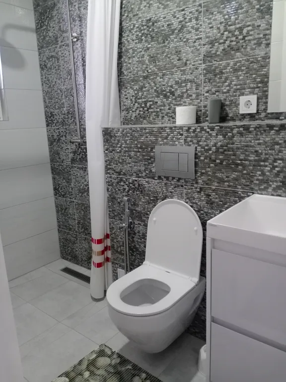 Новые апартаменты для спокойного отдыха рядом с озером Мойнако