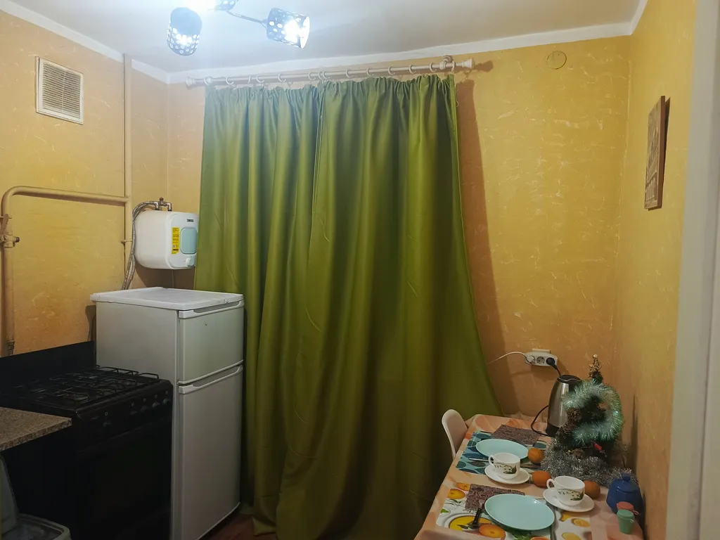 Романтичная однушка с камином на Волжской набережной