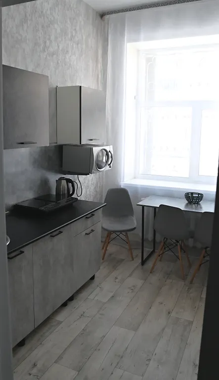 Трёхкомнатная квартира в районе военного госпиталя