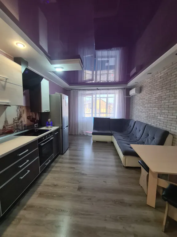 Уютная квартира в замечательном районе, евродвушка — аренда посуточно в Абакан