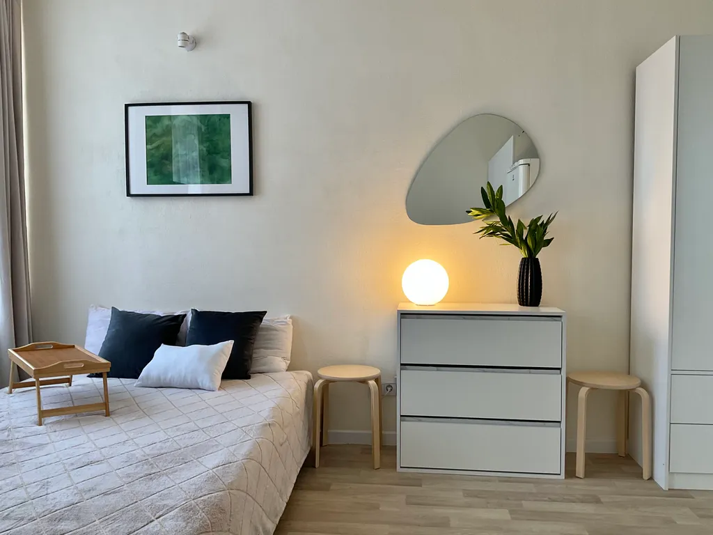 Квартира Квартира Уютная студия с окном в ванной в центре — Санкт-Петербург