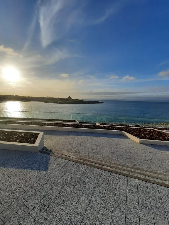 Уютный домик у самого моря