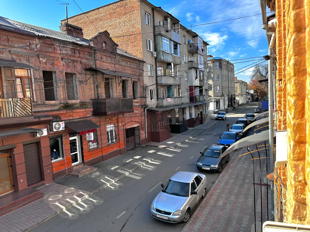 Квартира Квартира Студия в центре города. Рядом проспект Мира, рестораны, кафе — Владикавказ