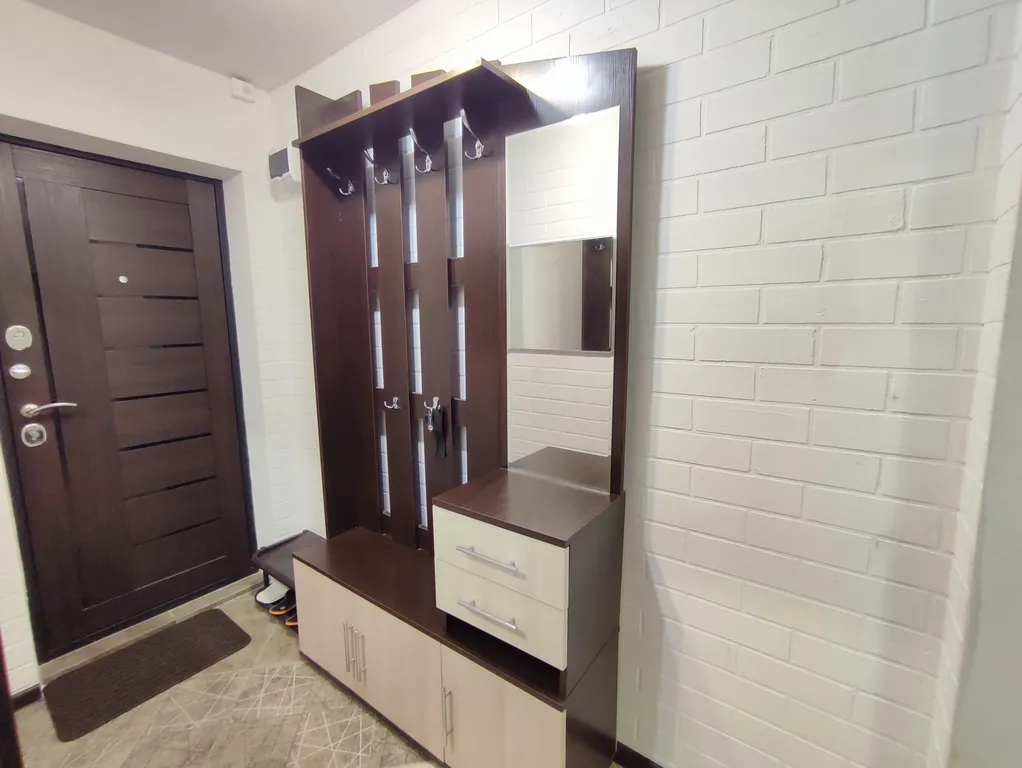 Апартаменты в самом центре (площадь победы, три штыка, амфитеатр)