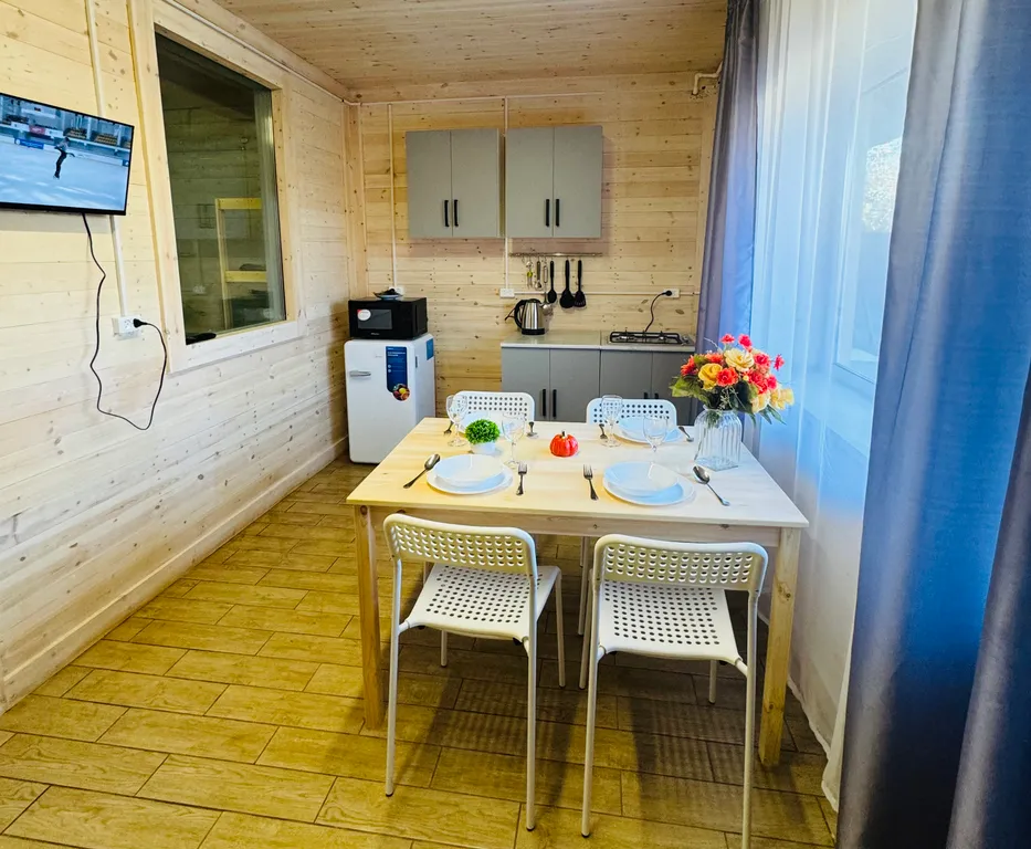 Двухкомнатная квартира с двориком в частном секторе