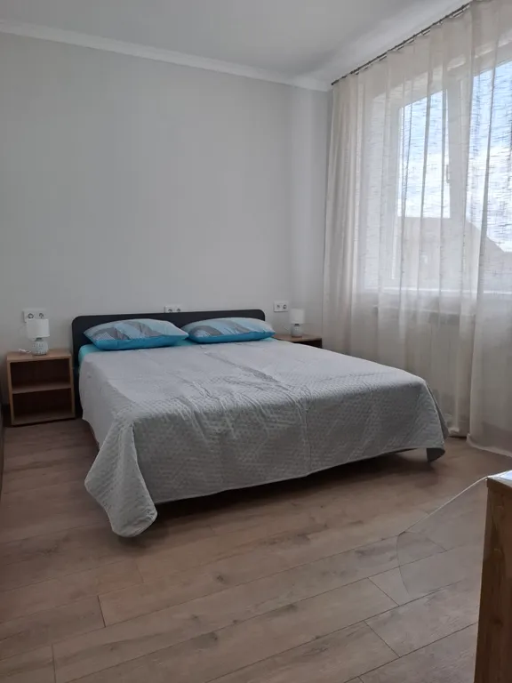 Квартира Уютные однокомнатные апартаменты для семьи с детьми — Кущёвская