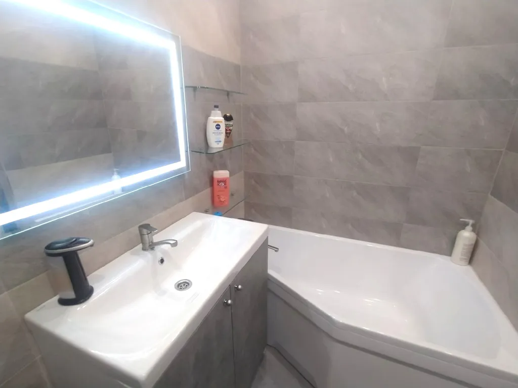 Центр, смартТв, посудомойка, отчетность