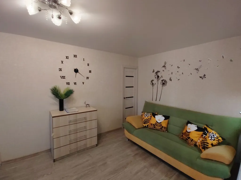 Двухкомнатная квартира в центре напротив Мурманск Молла