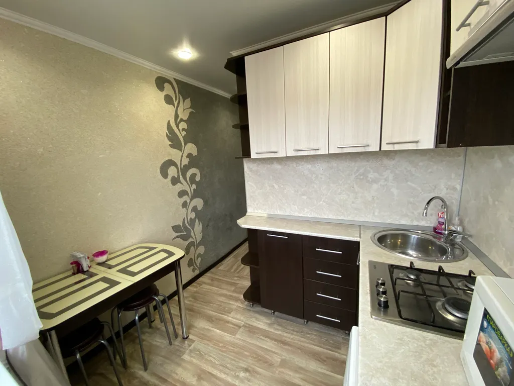 Квартира в спокойном районе — аренда посуточно в Саранск