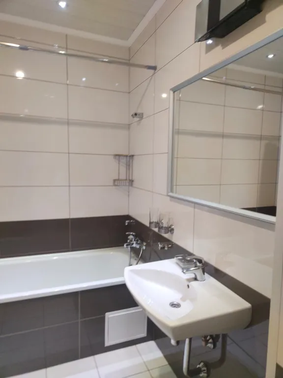 Квартира с прекрасным видом на озеро Онего в расширенном центре