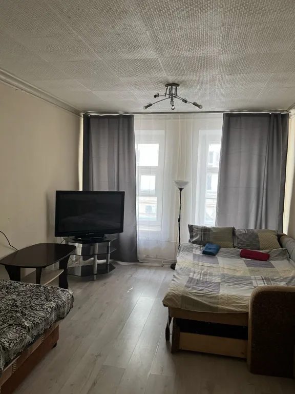 Квартира Комнаты у Фонтанки — аренда посуточно в Санкт-Петербург