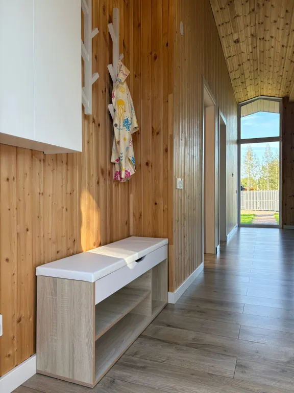 Уютный дом для семейного отдыха с детской площадкой