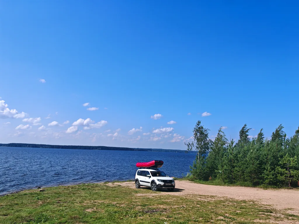 Коттедж Номер на Селигере у озера в сосновом бору — Турбаза Чайка