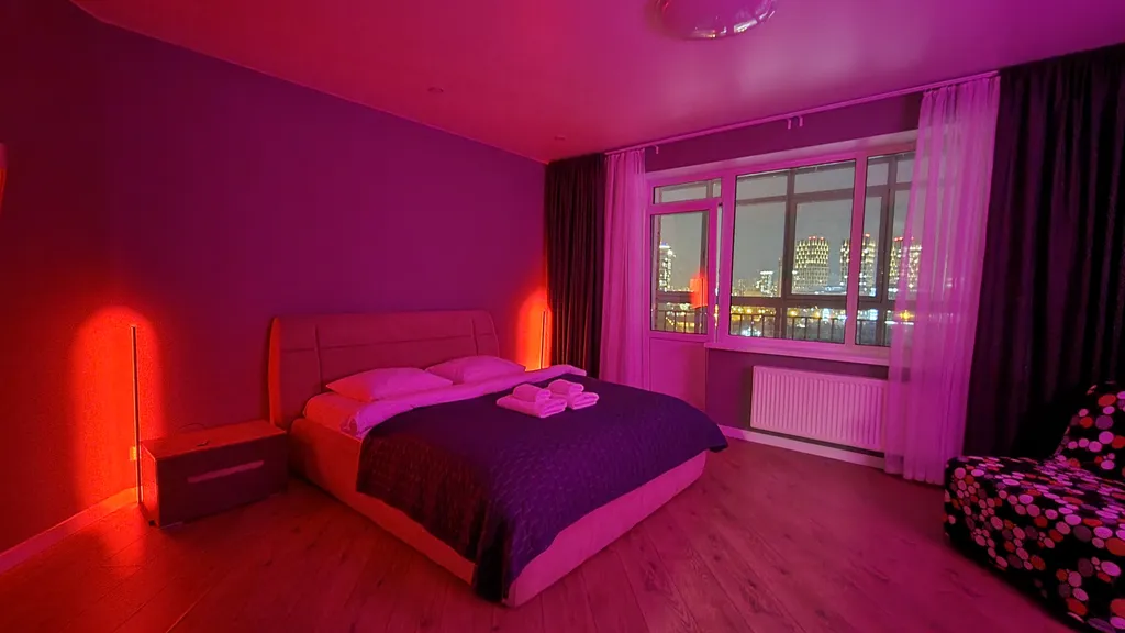 Квартира Просторная квартира в центре с шикарным видом на город — Екатеринбург