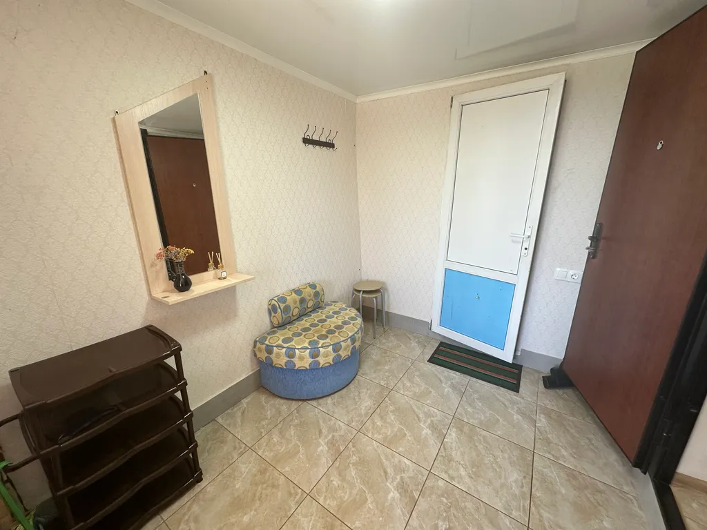 Уютная 2-комнатная квартира со своим двориком