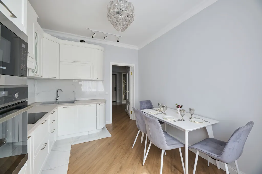 Квартира Большая комфортная квартира рядом с трц mega centre Almaty — Алматы