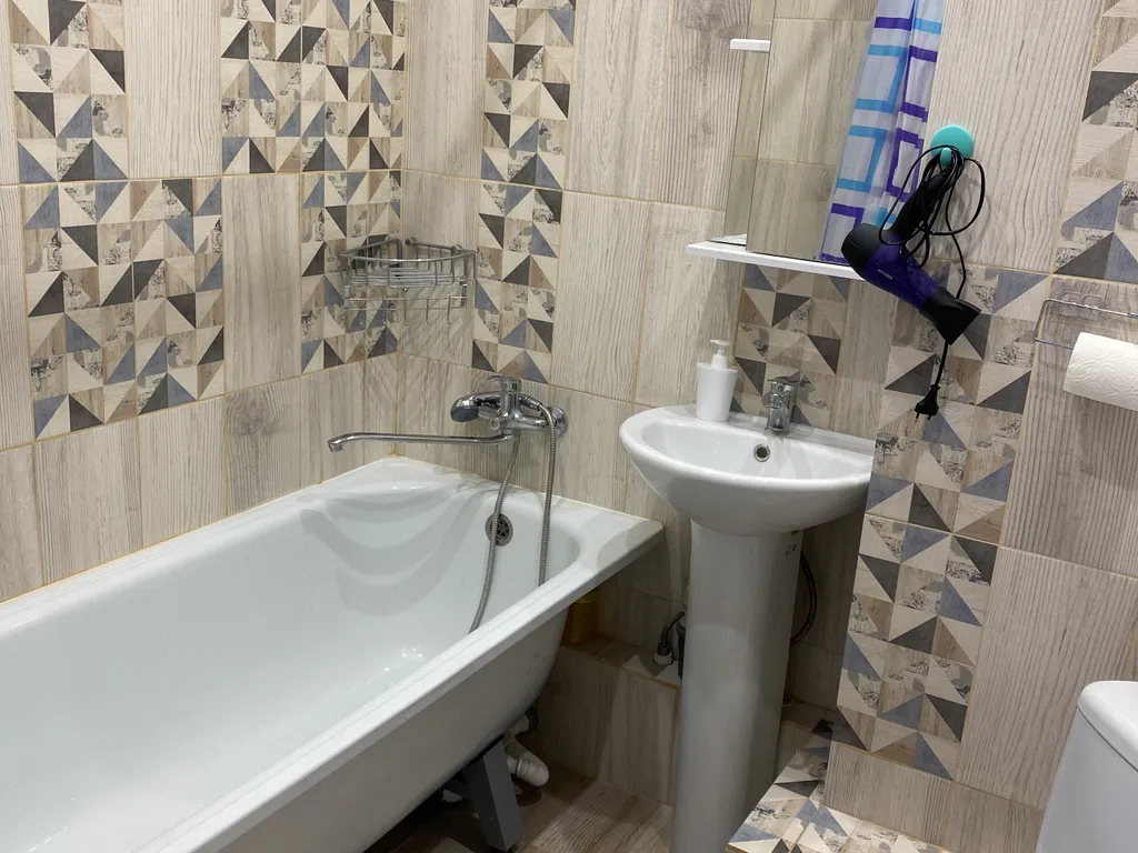 У нас уютно и гостеприимно, рядом парк Горсовет