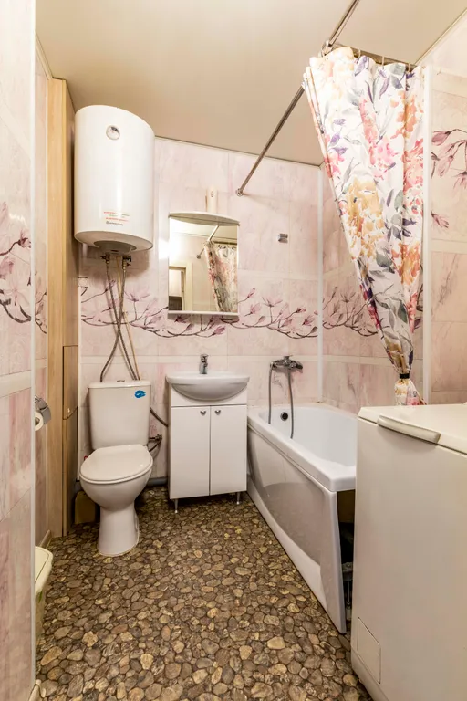 Недалеко Музей военной техники «Боевая слава Урала»