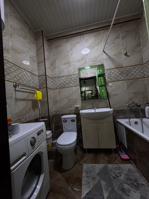 Золотой квадрат с панорамным видом