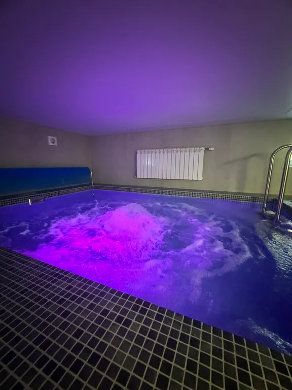 Гостевой дом с баней на дровах и бассейном