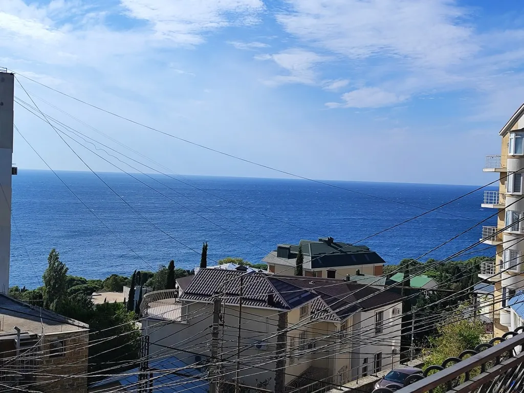 Апартамент с уютным двориком в Мисхоре, в частном доме