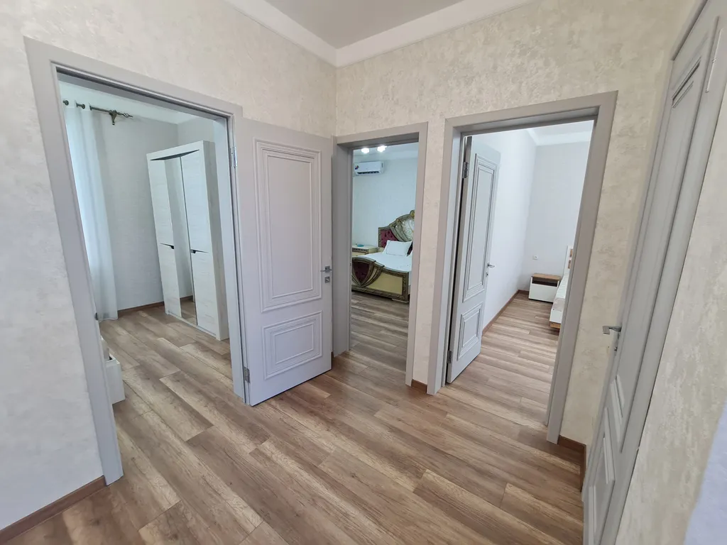 Уютный дом рядом с берегом моря