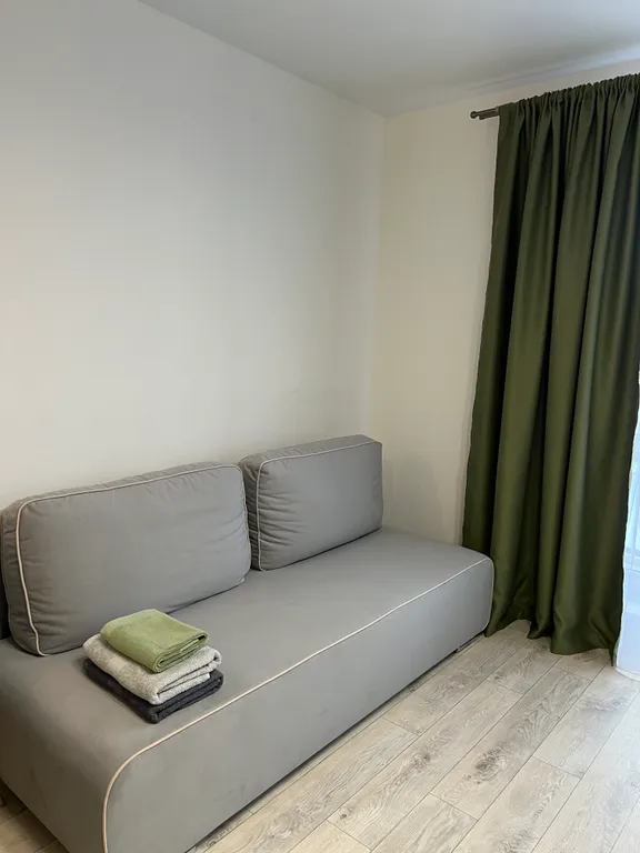 Уютная квартира-студия, рядом с Термы Voda