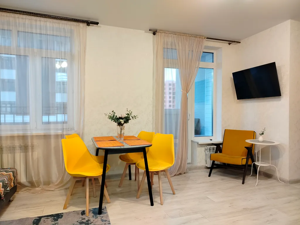 Просторная квартира 2+ — аренда посуточно в Сургут