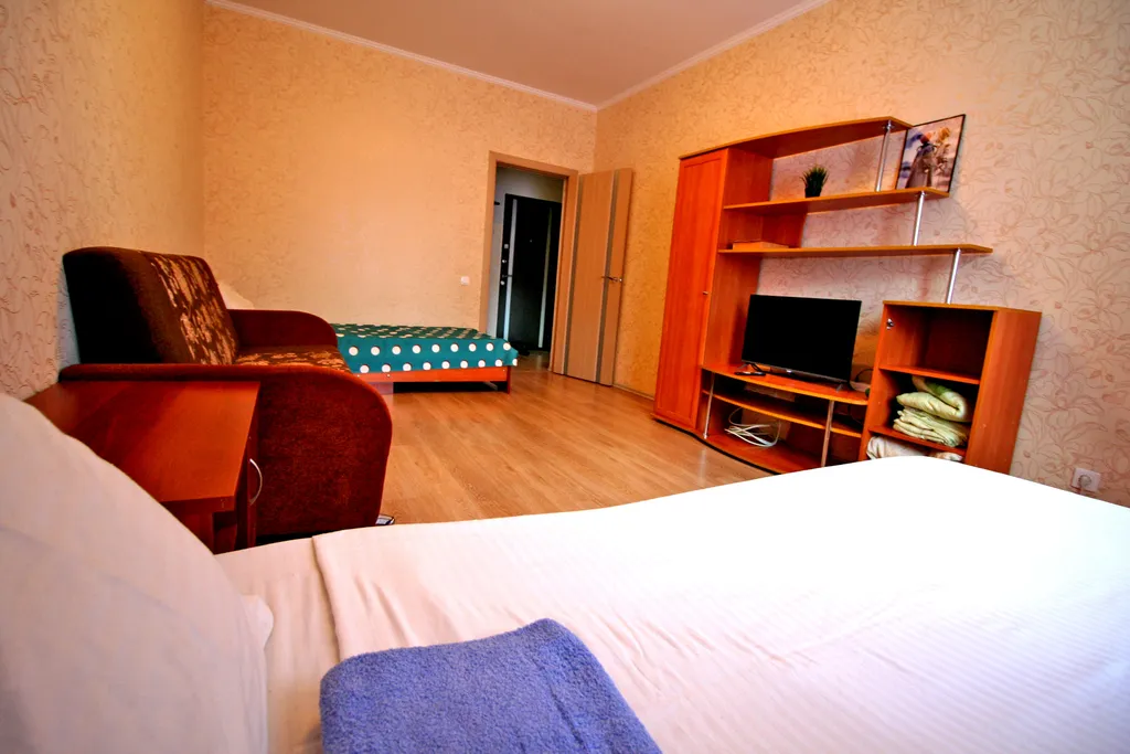 Квартира Квартира 2к. Кв у ледовой арены kaskad — Кириши